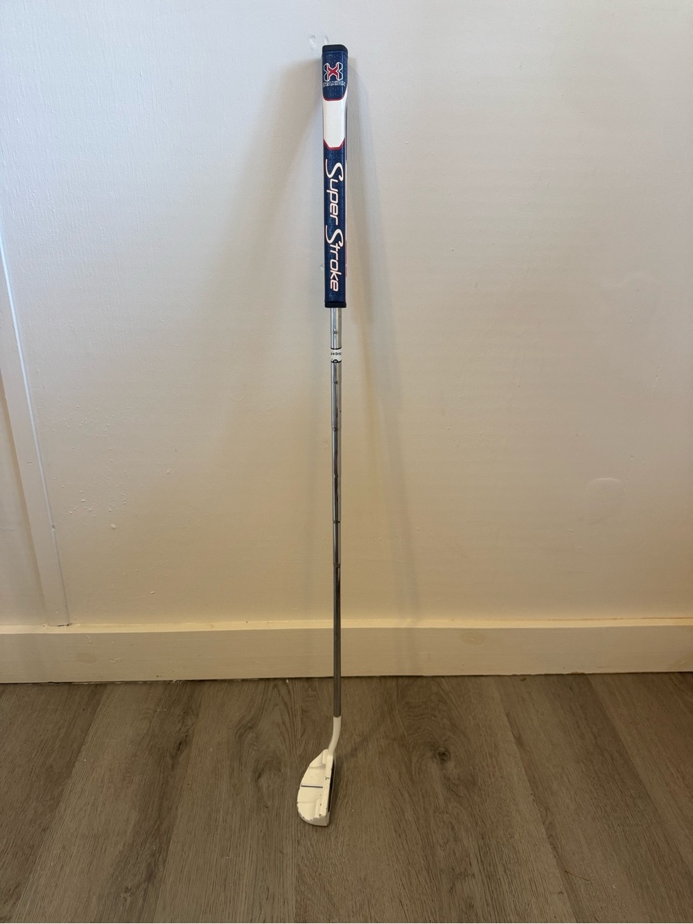 TaylorMade Ghost Putter - Picture 2 of 4